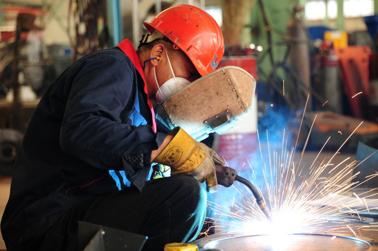 How to Systematically Extend the Service Life of Shot Blasting Machine Components
