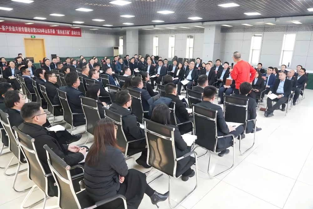 Building Heavy-Duty Equipment, Nurturing Industry Talent | Wang Dapeng: Rooted in Kaitai's Talent Hotbed, He Rose Against the Odds to Become a Top Sales Ace